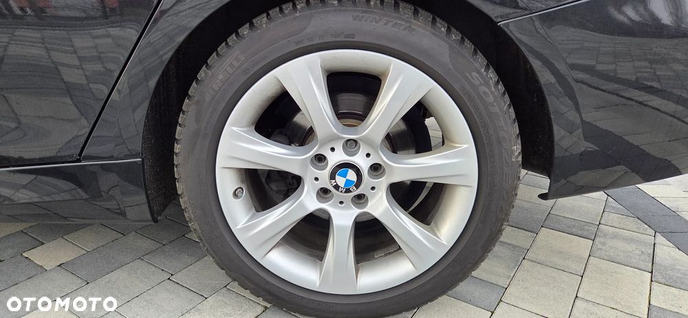 BMW 3GT 320i M Sport - 25