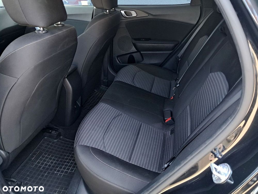 Kia XCeed 1.5 T-GDI M DCT - 13