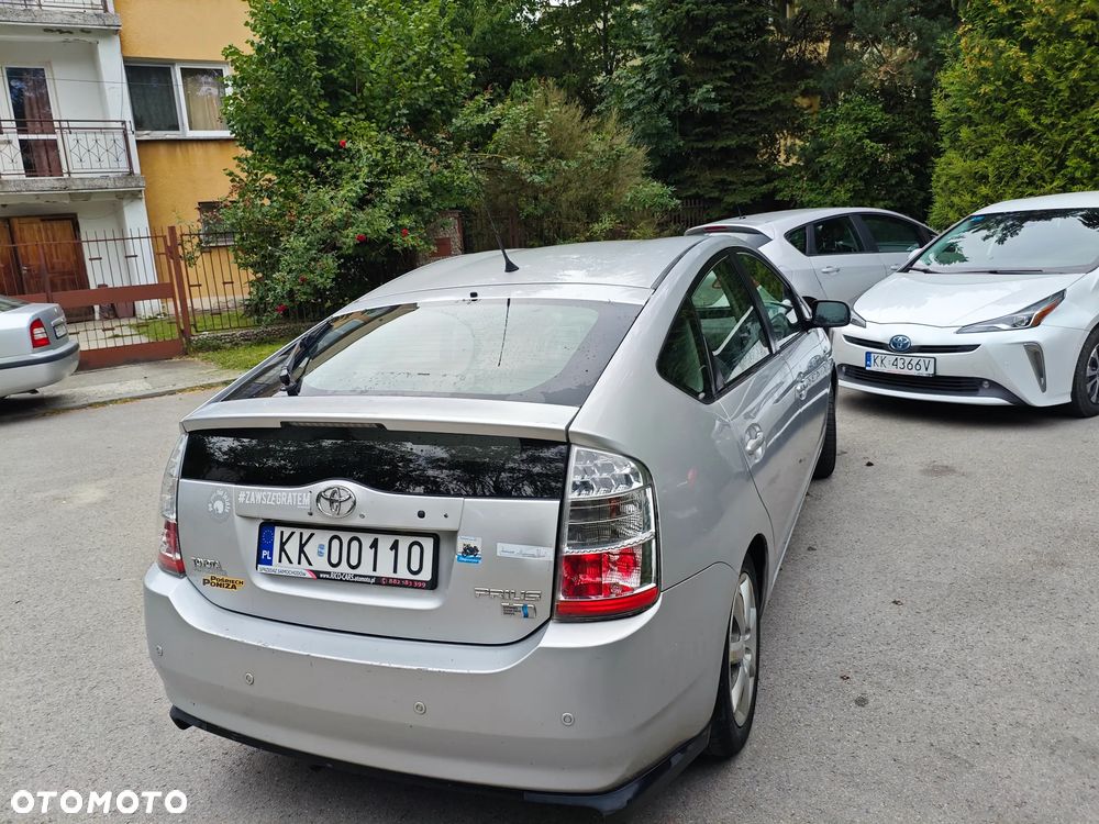 Toyota Prius 1.5 VVT-i Sol (nav) - 4