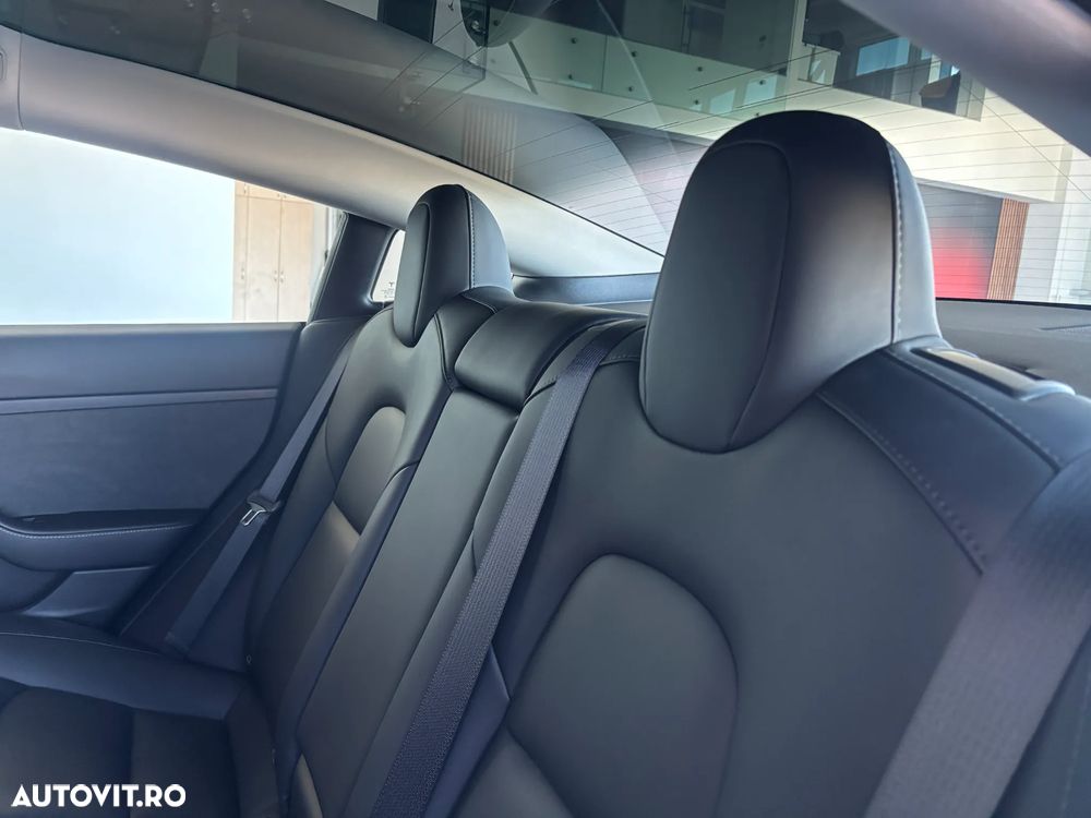 Tesla Model 3 Langstreckenbatterie Allradantrieb Dual Motor - 19
