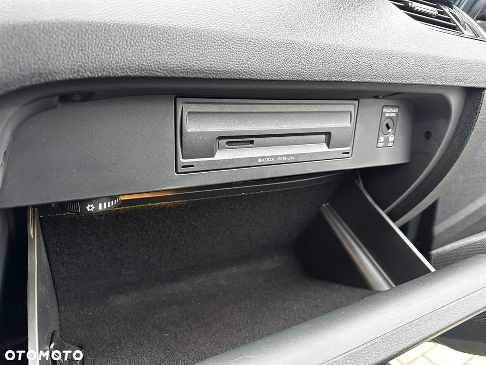 Skoda Octavia 2.0 TDI 4x4 Scout - 30