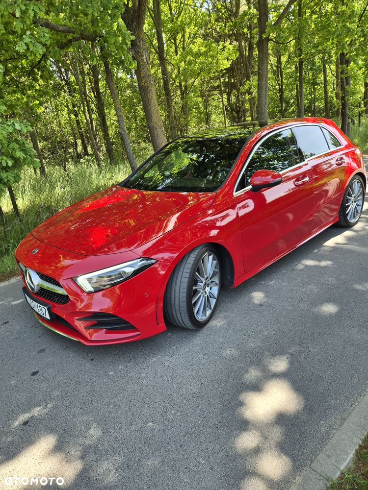 Mercedes-Benz Klasa A 180 AMG Line 7G-DCT - 3