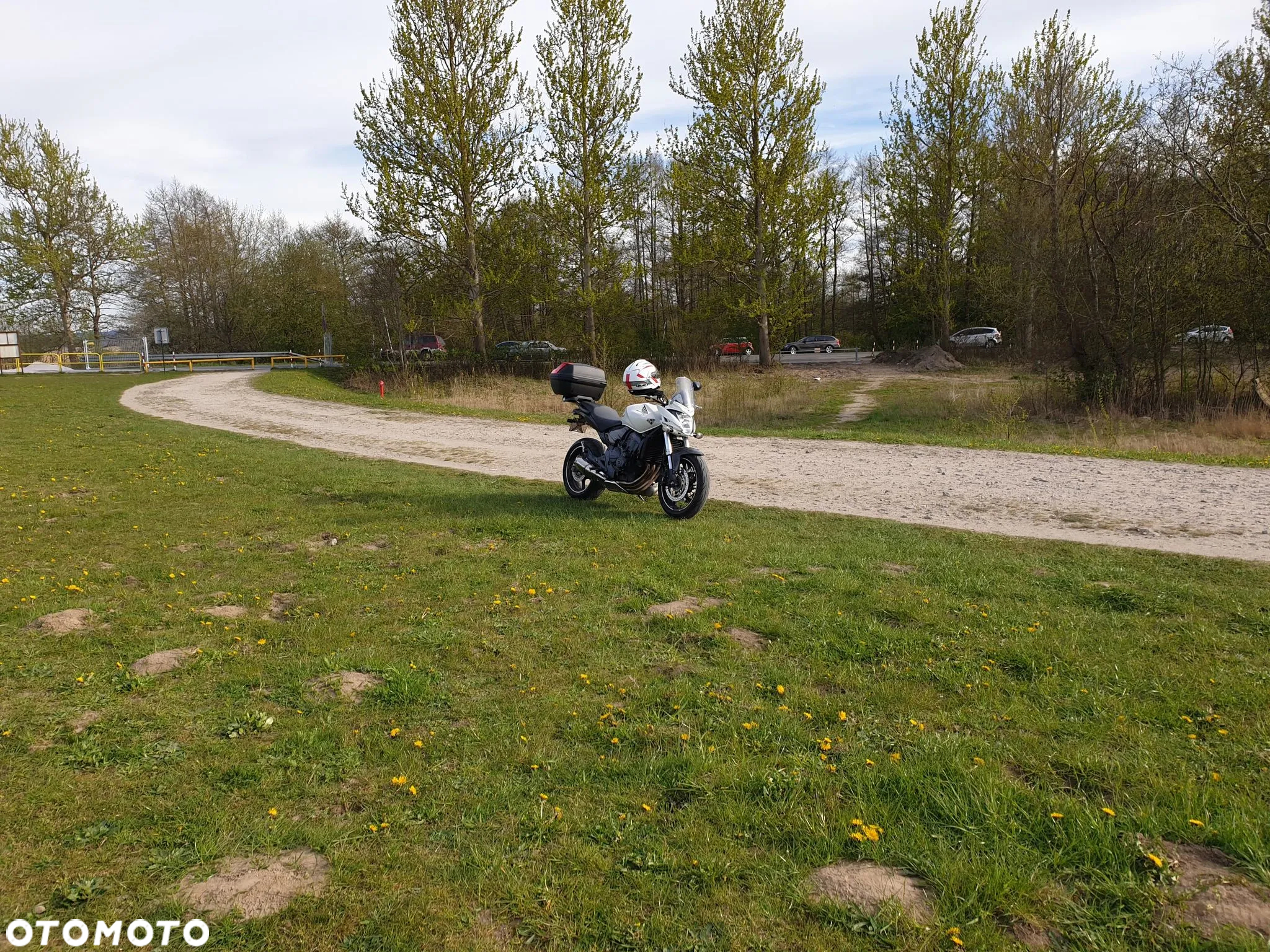 Honda CB - 11