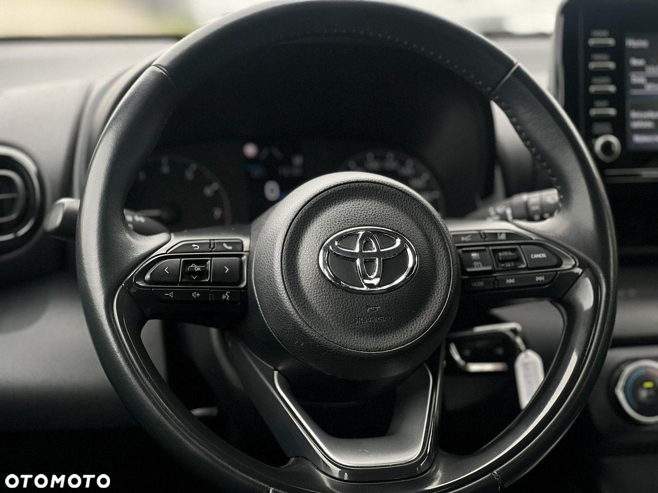 Toyota Yaris 1.0 Comfort - 24