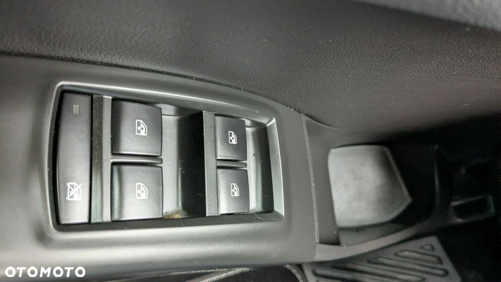 Opel Meriva - 31