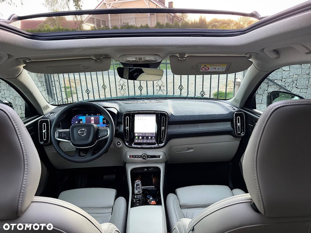 Volvo XC 40 B3 Ultimate Dark - 29
