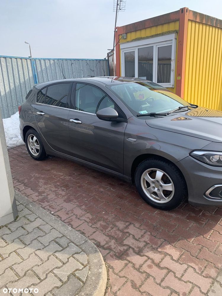Fiat Tipo 1.4 T-Jet 16v Lounge - 3