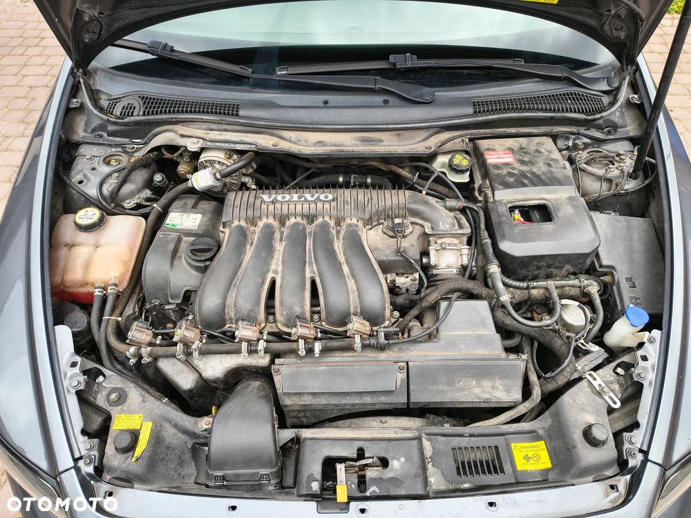 Volvo S40 2.4 Momentum - 27