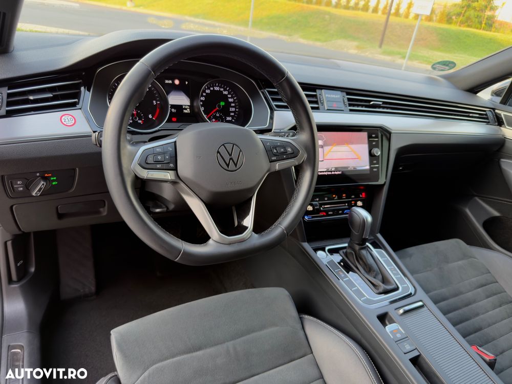 Volkswagen Passat 2.0 TDI SCR DSG Elegance - 16