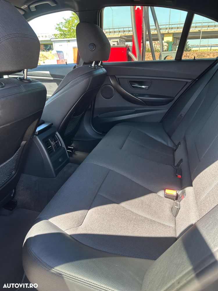 BMW Seria 3 - 11
