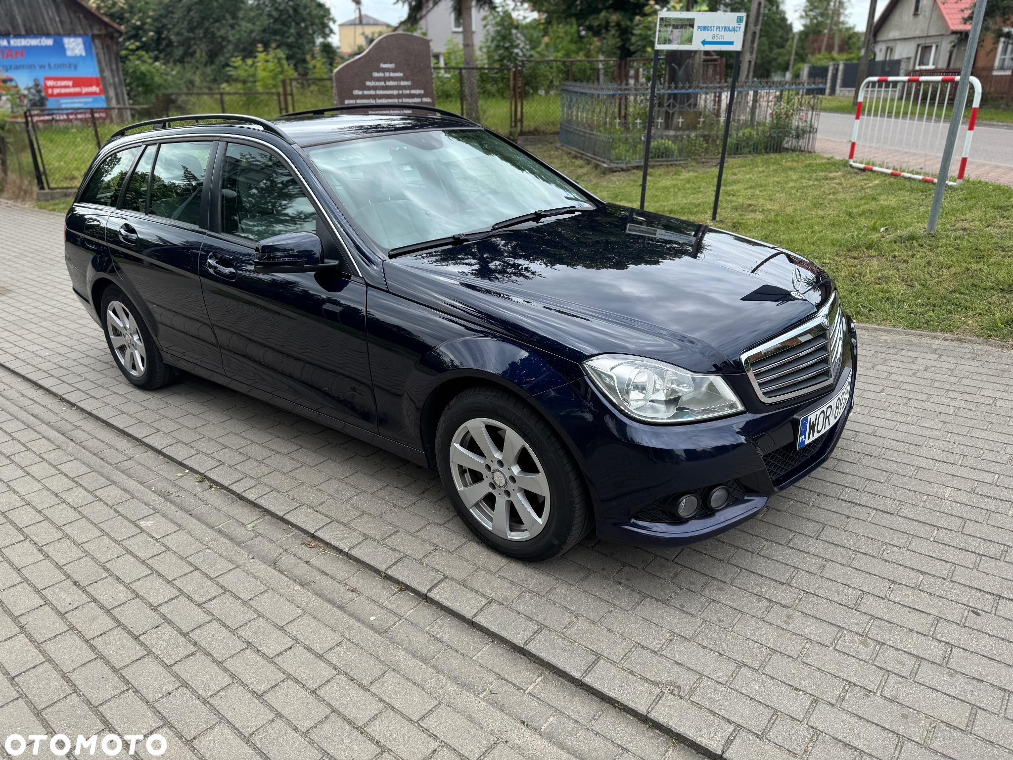 Mercedes-Benz Klasa C 180 T CDI DPF (BlueEFFICIENCY) - 2