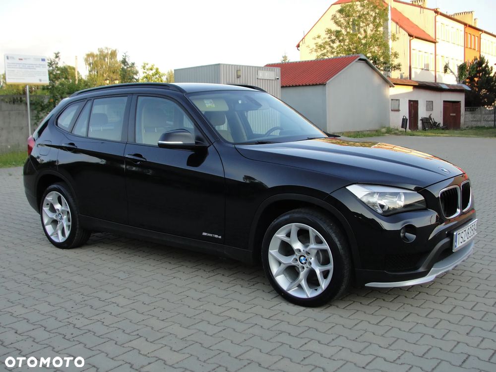 BMW X1 sDrive18d xLine - 17