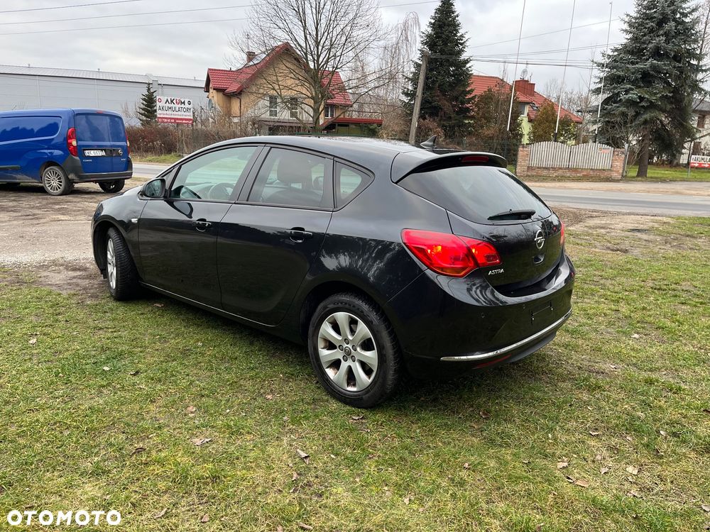 Opel Astra 1.4 Turbo Style - 3