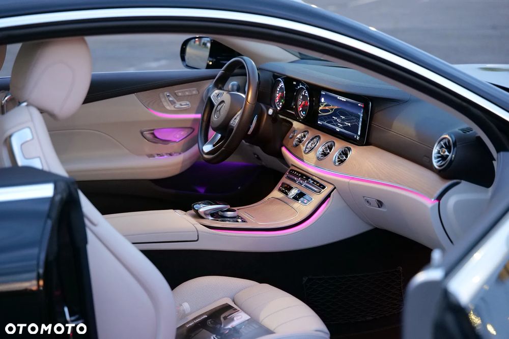 Mercedes-Benz Klasa E 350 9G-TRONIC - 29