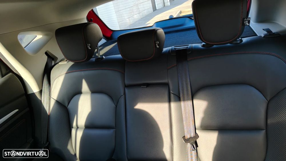 MG ZS EV 72.6 kWh Luxury - 11