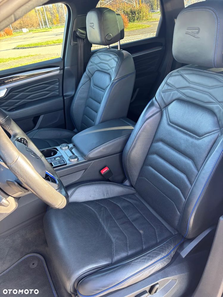 Volkswagen Touareg 3.0 V6 TFSI Plug-In Hybrid 4Mot R - 22