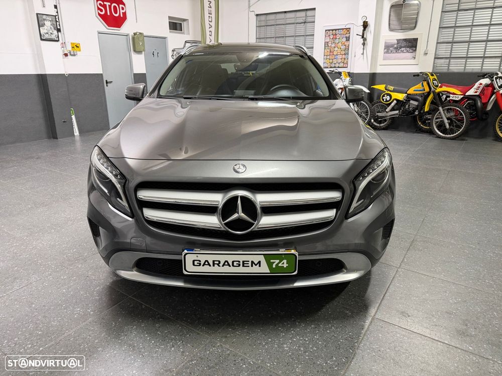 Mercedes-Benz GLA 180 CDI Urban - 34