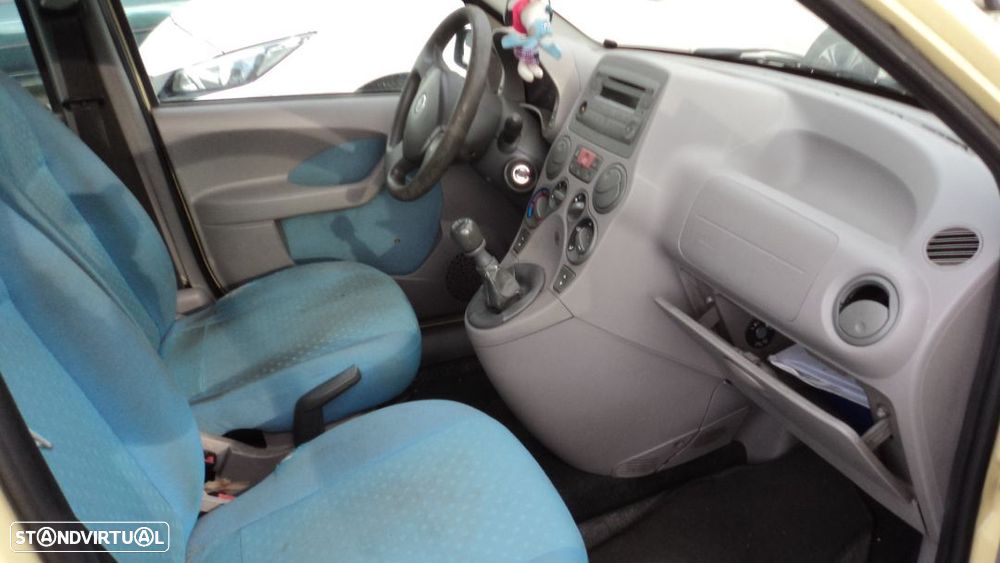 Fiat Panda 1.3D Multijet 5P 2004 - Para Peças - 5