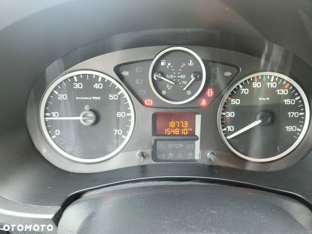 Citroën Berlingo Multispace BlueHDi 120 S&S SHINE - 9