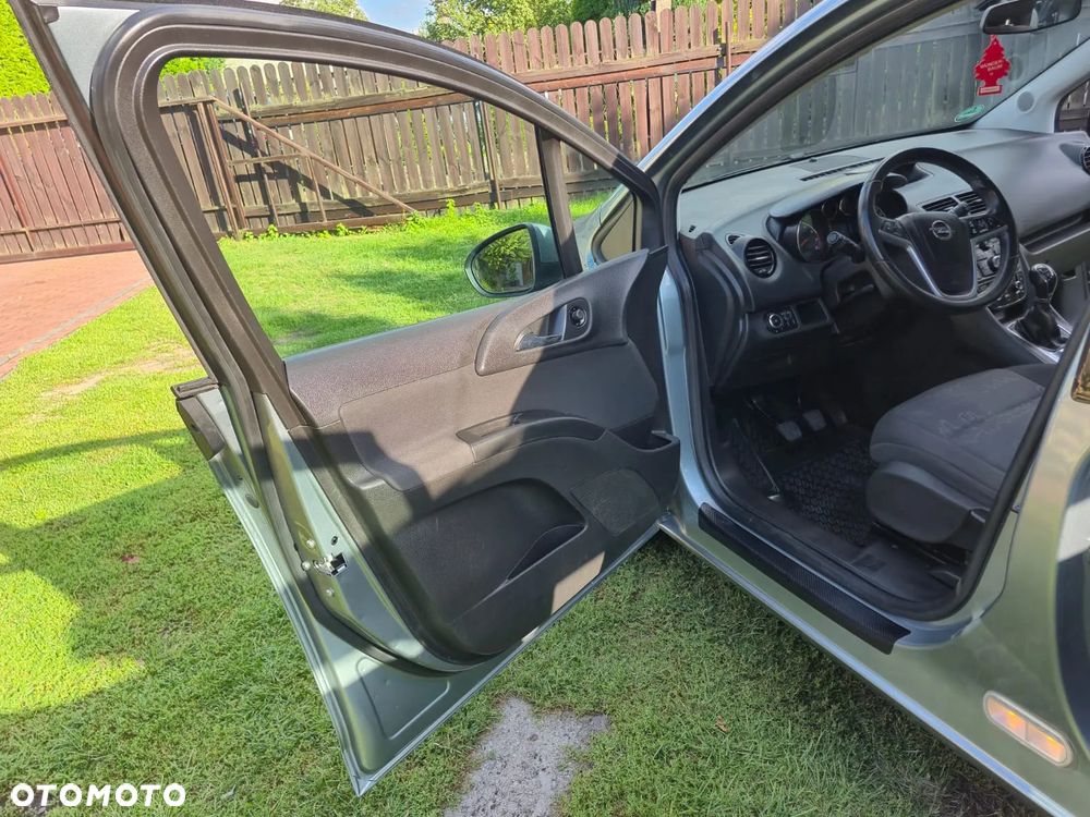 Opel Meriva - 15