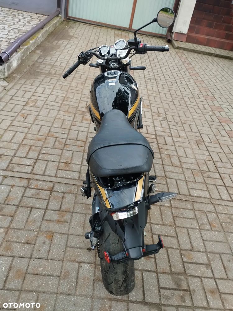 Kawasaki Z 650 RS - 6