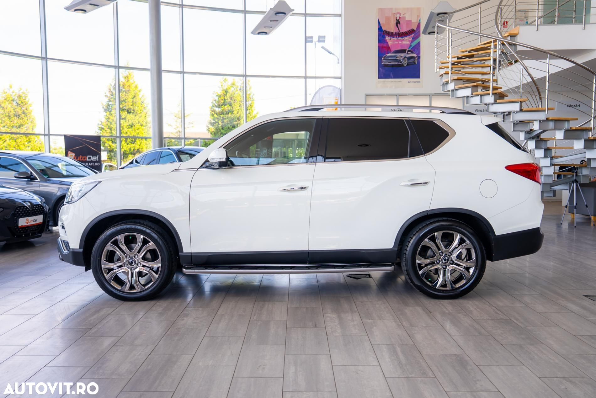 SsangYong REXTON 2.2 e-XDi 220 4WDAut. Crystal - 10
