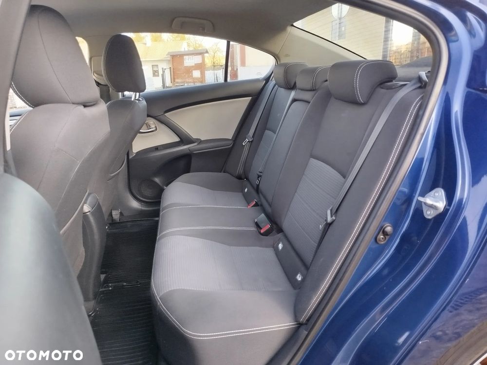 Toyota Avensis 2.0 D-4D Active Business - 18