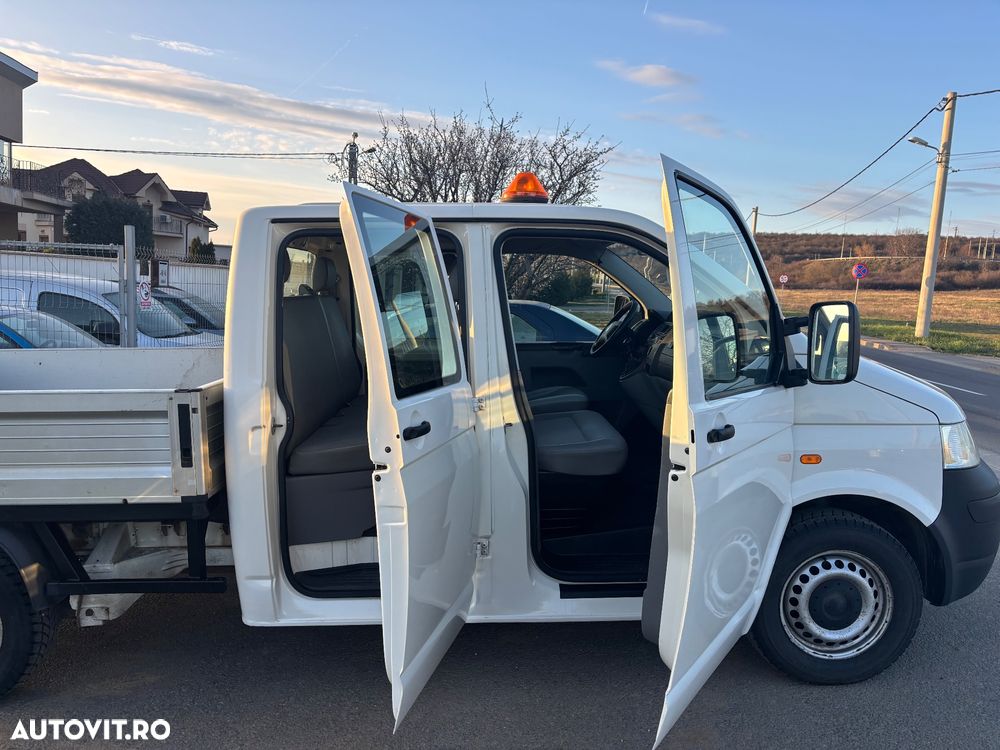 Volkswagen Transporter doka - 7