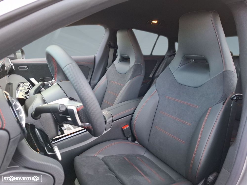 Mercedes-Benz CLA 180 d Shooting Brake AMG Line Aut. - 11