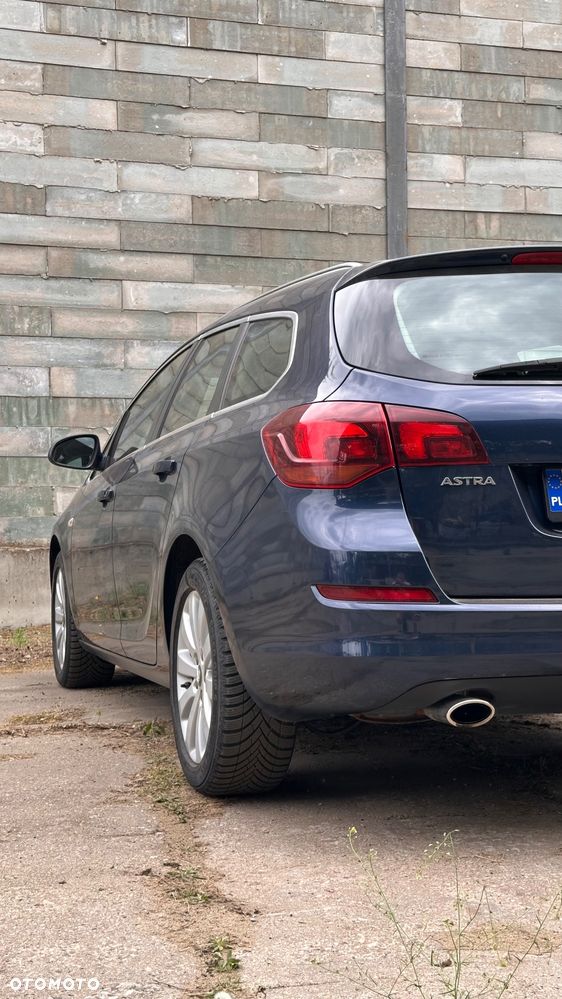 Opel Astra 1.6 Turbo Edition - 16