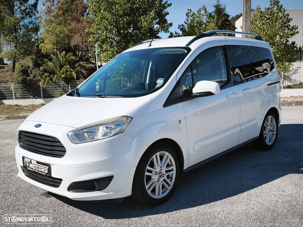 Ford Tourneo Courier 1.0 EcoBoost Titanium - 4