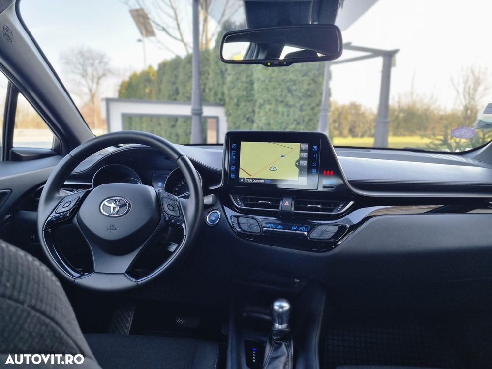 Toyota C-HR Style - 7