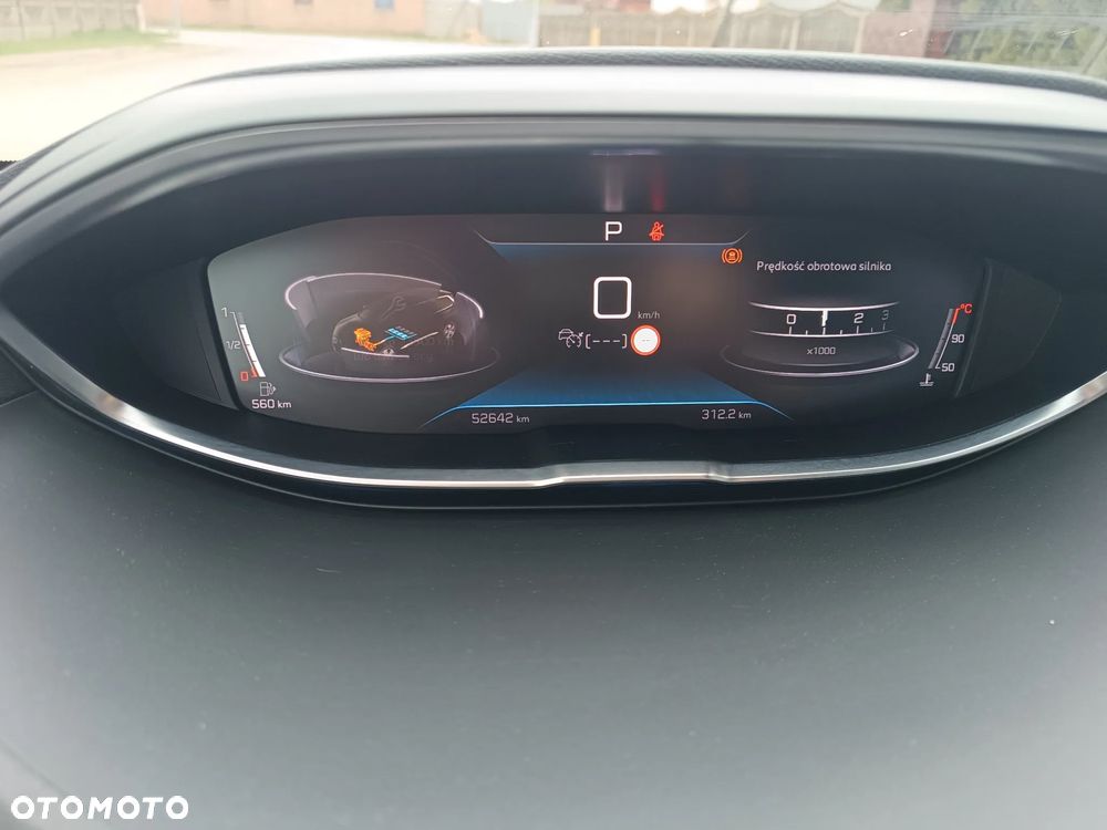 Peugeot 5008 Hybrid 136 e-DSC GT - 39