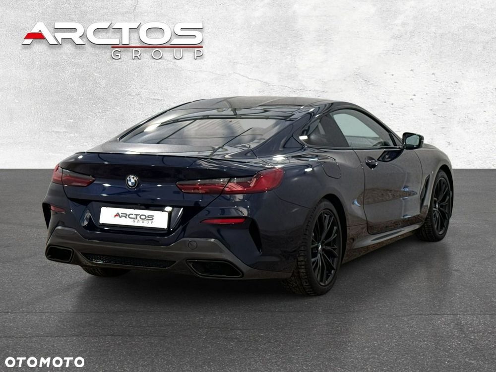 BMW Seria 8 - 6