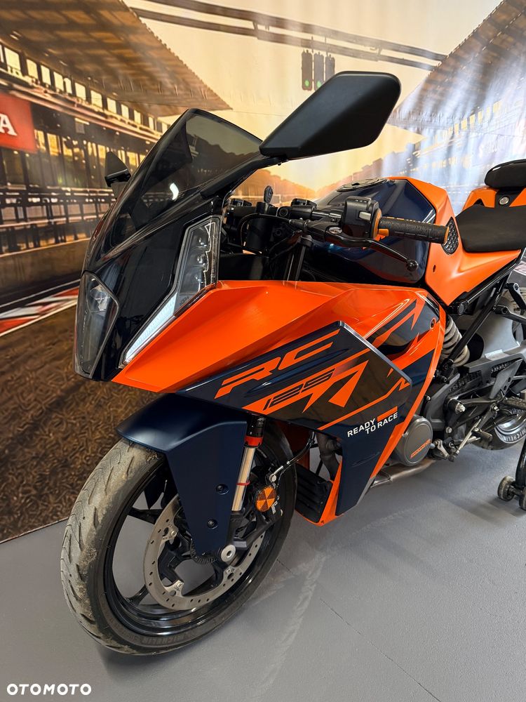 KTM RC 125 - 1
