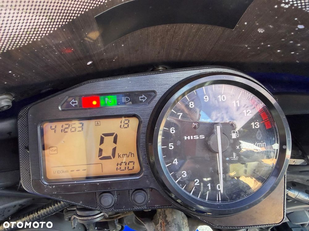 Honda CBR - 6