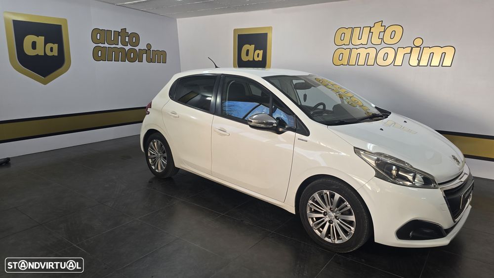 Peugeot 208 1.6 BlueHDi Style - 3