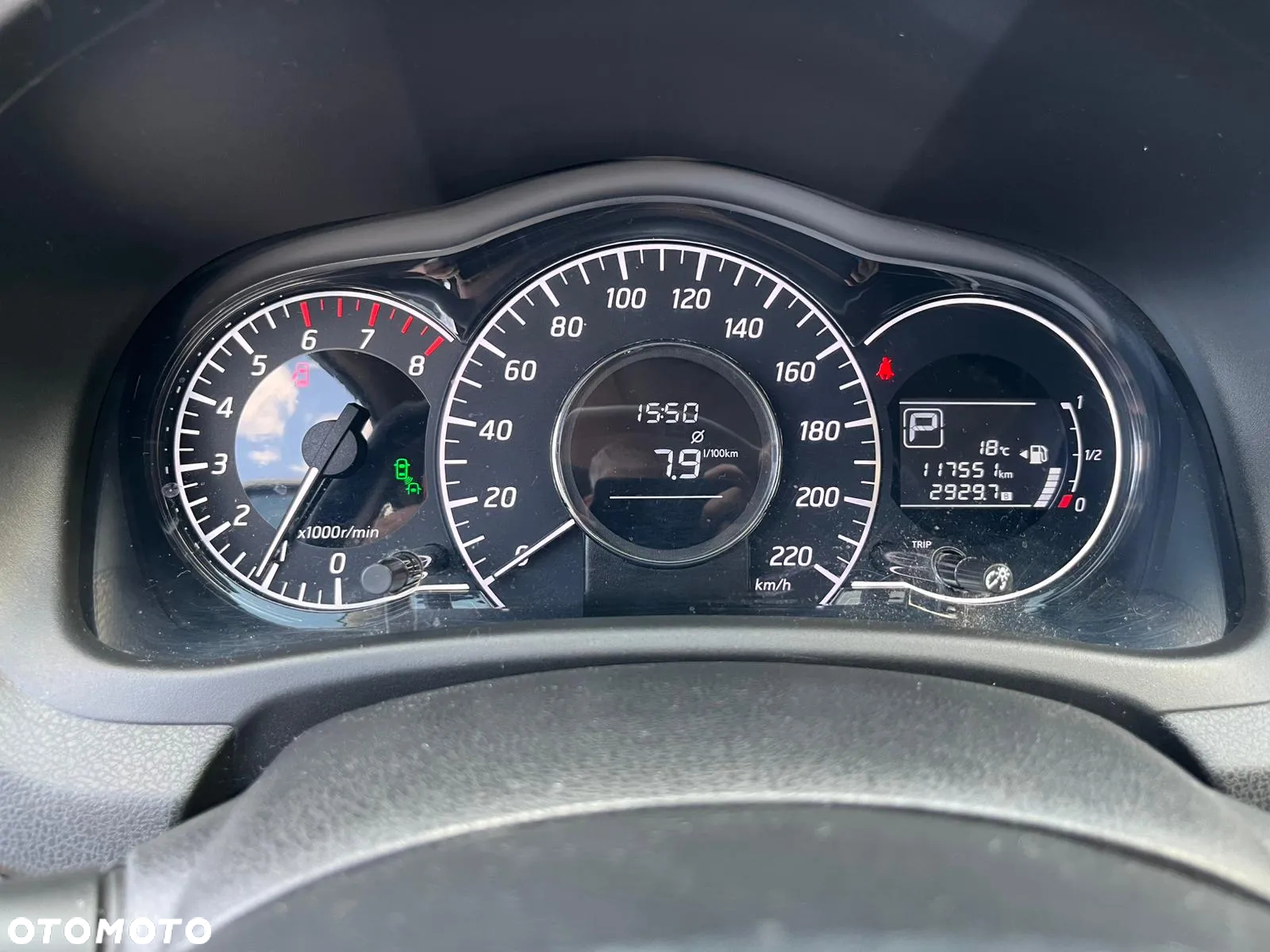 Nissan Note 1.2 DIG-S Tekna CVT - 8