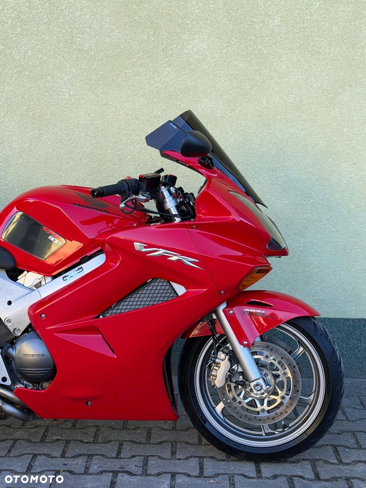 Honda VFR - 6