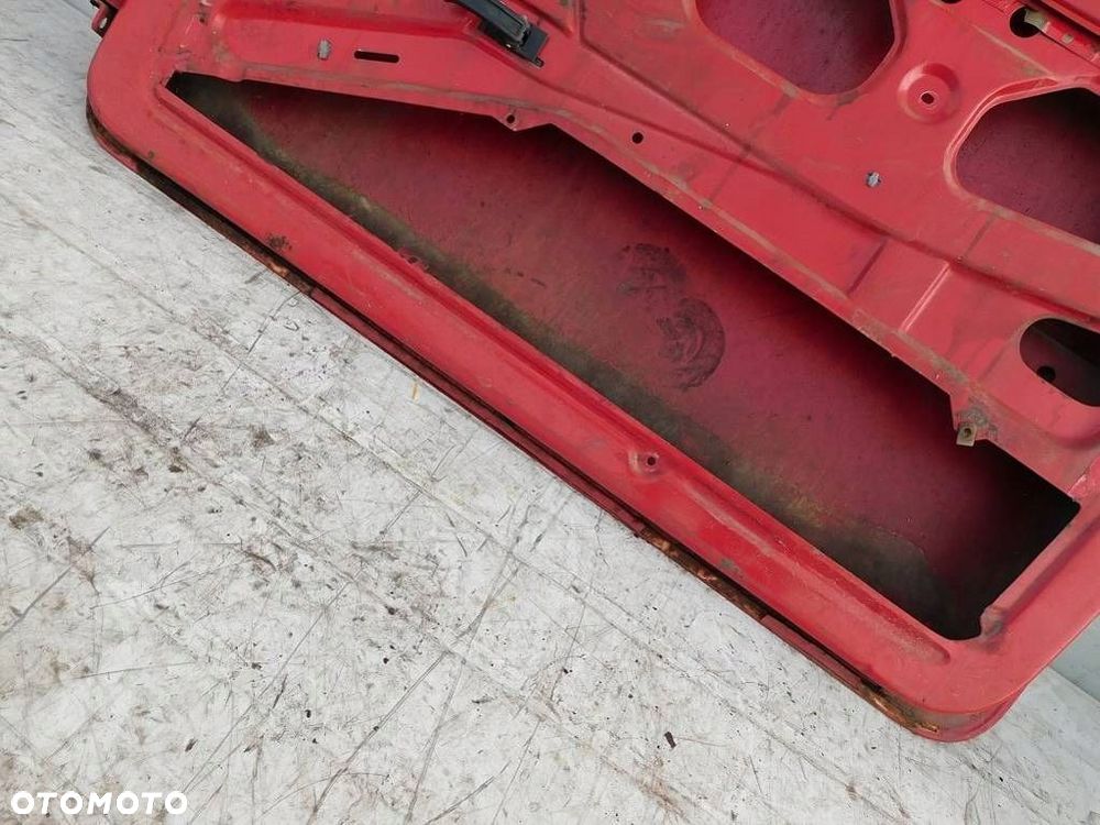 POLSKI FIAT 126P MALUCH 99r DRZWI PRAWE - 10