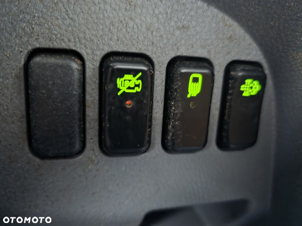 Mitsubishi Fuso Canter - 24