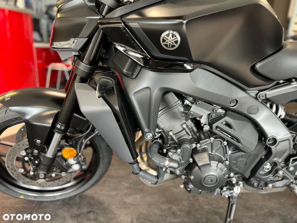 Yamaha MT - 15