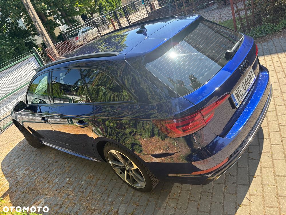 Audi A4 Avant 40 TFSI Sport S tronic - 9