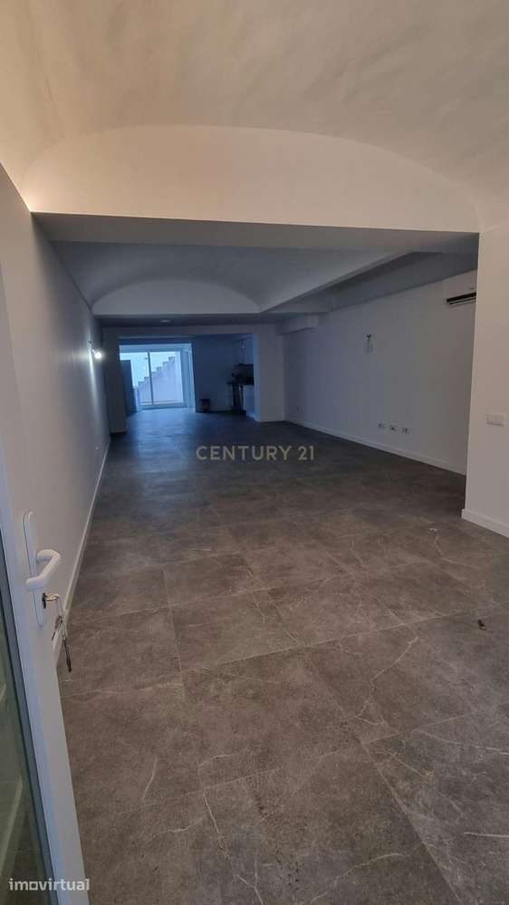 Apartamento T2 no centro histórico de Évora - Espaço e Conforto no Cor - Grande imagem: 2/9