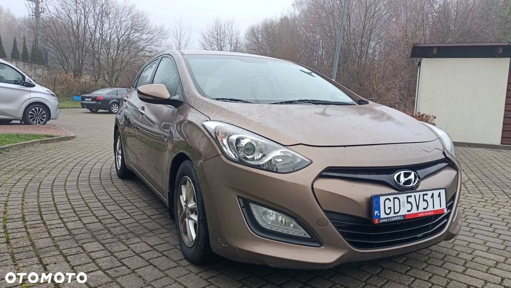Hyundai i30 1.6 CRDi Premium - 1