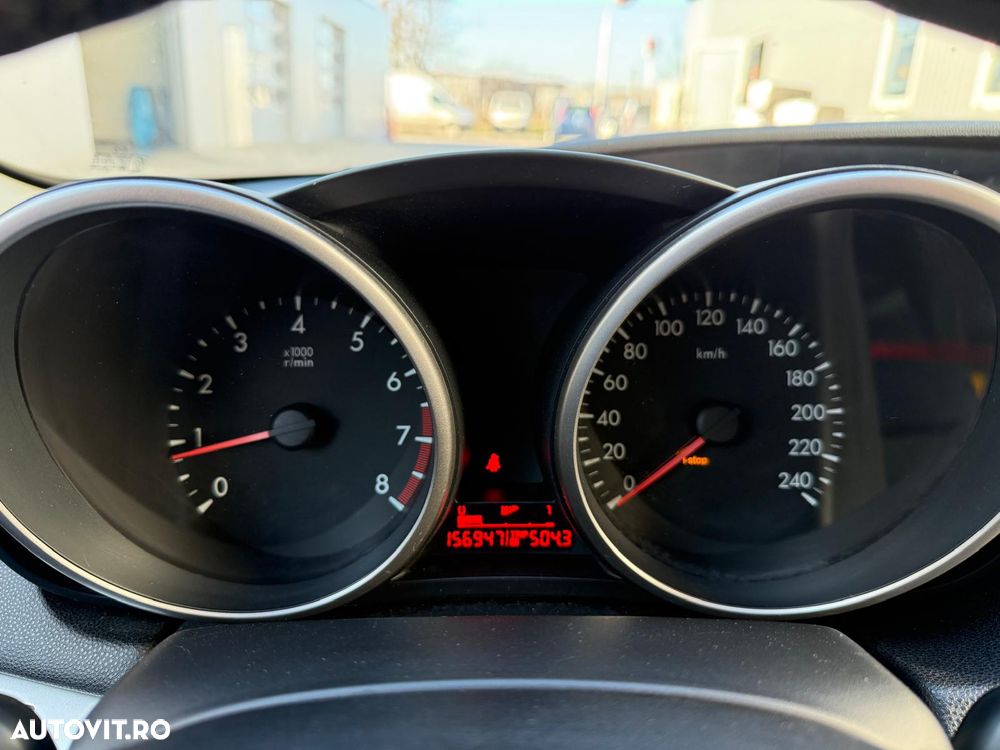 MAZDA 3 2010 — imagine 44