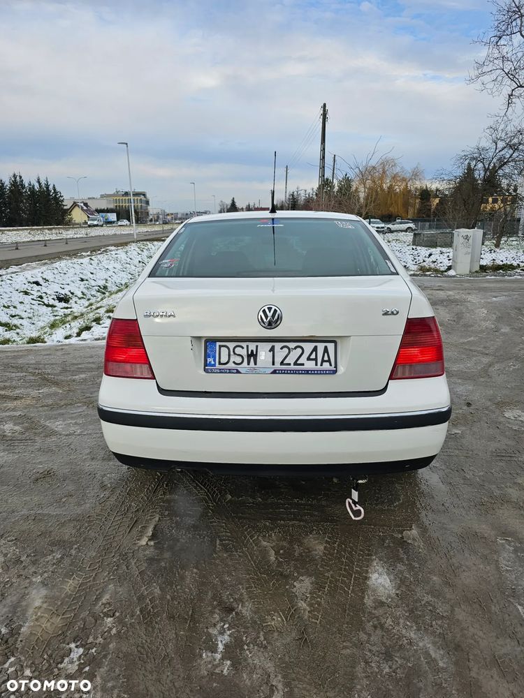 Volkswagen Bora 2.0 - 6