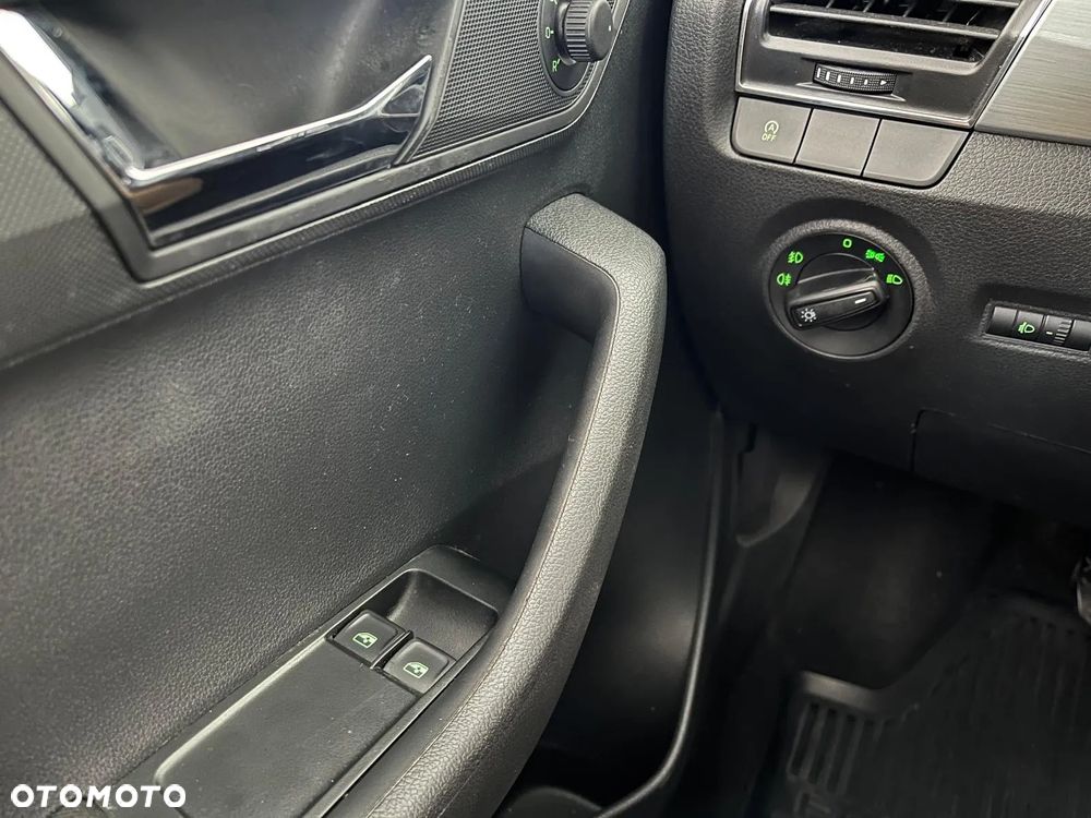 Skoda Fabia 1.0 TSI Ambition - 16