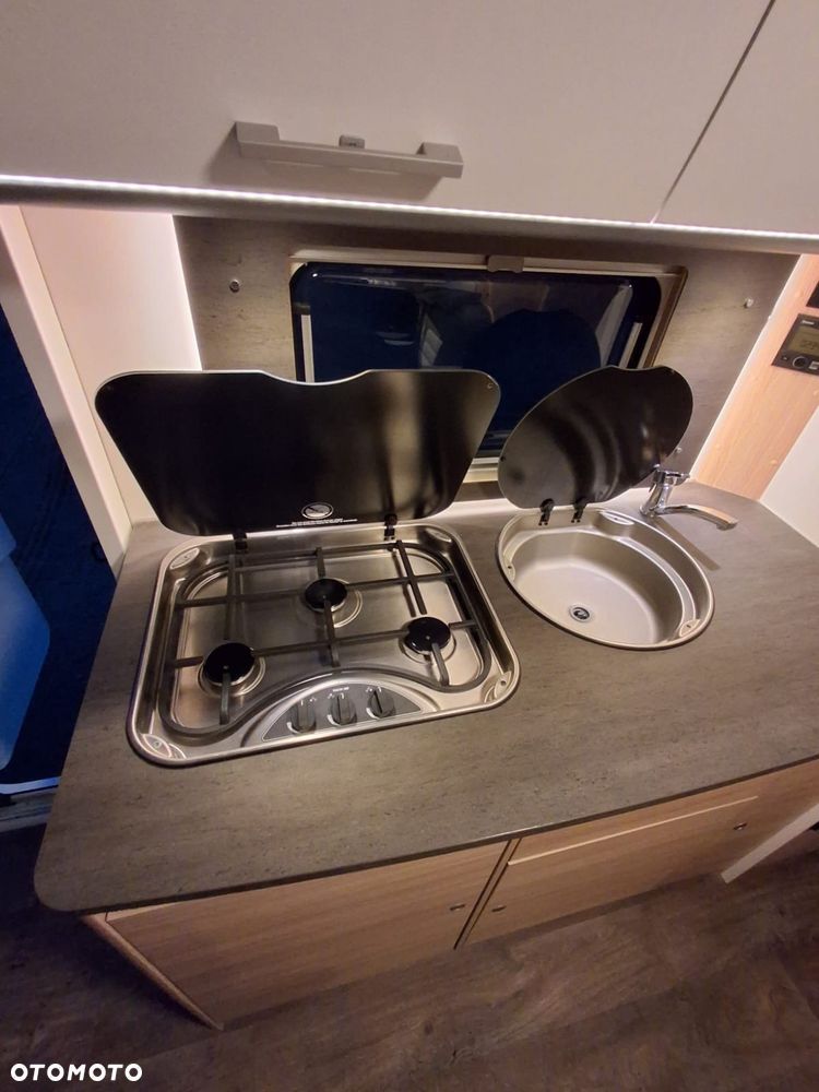 Sunlight A 70 Capron JAK NOWY 19 tys. km - 11