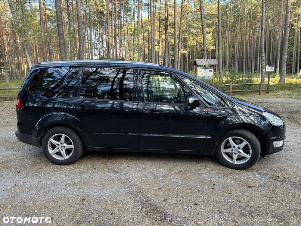 Ford Galaxy - 3